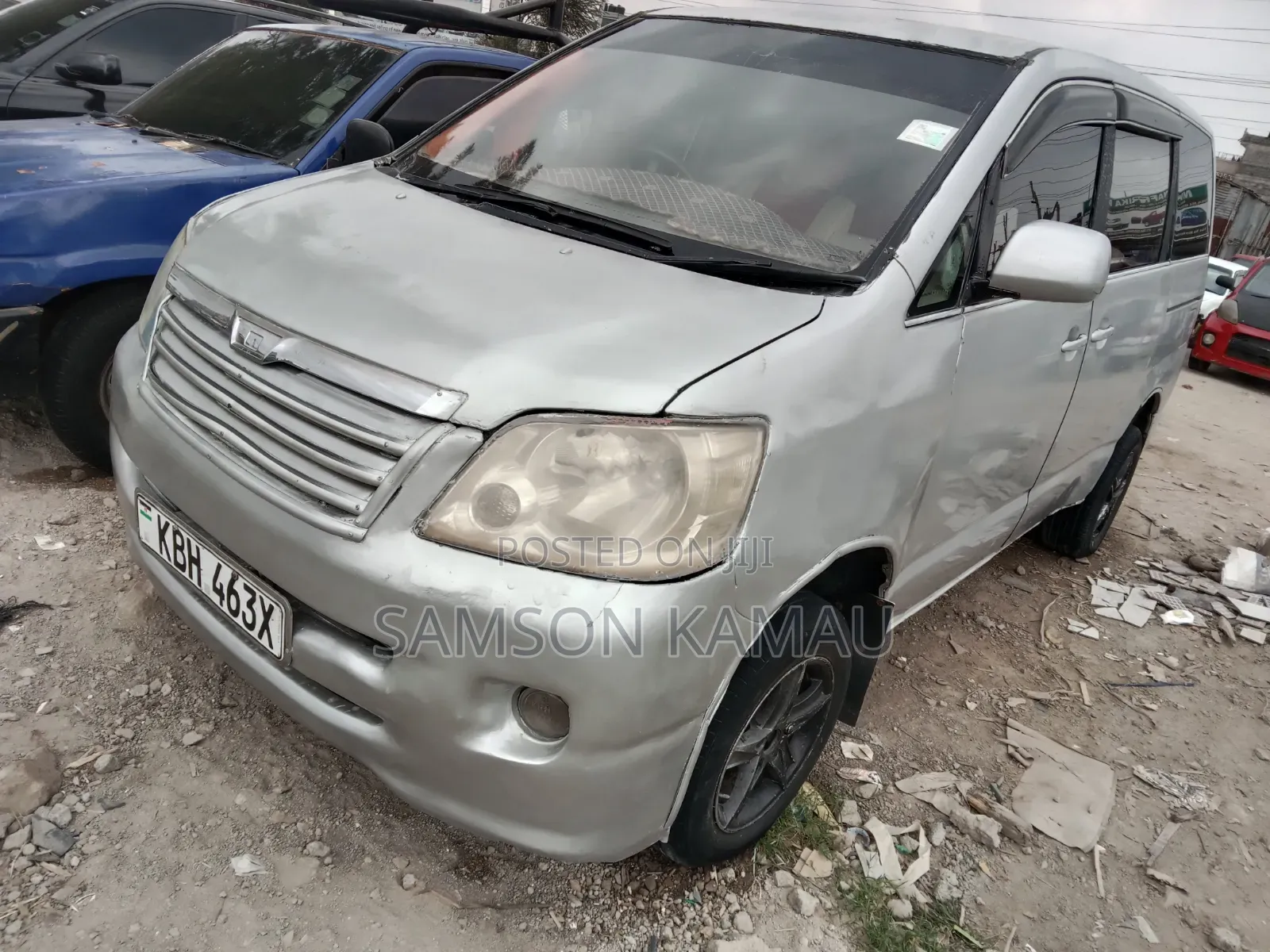 Toyota Noah 2006 Silver