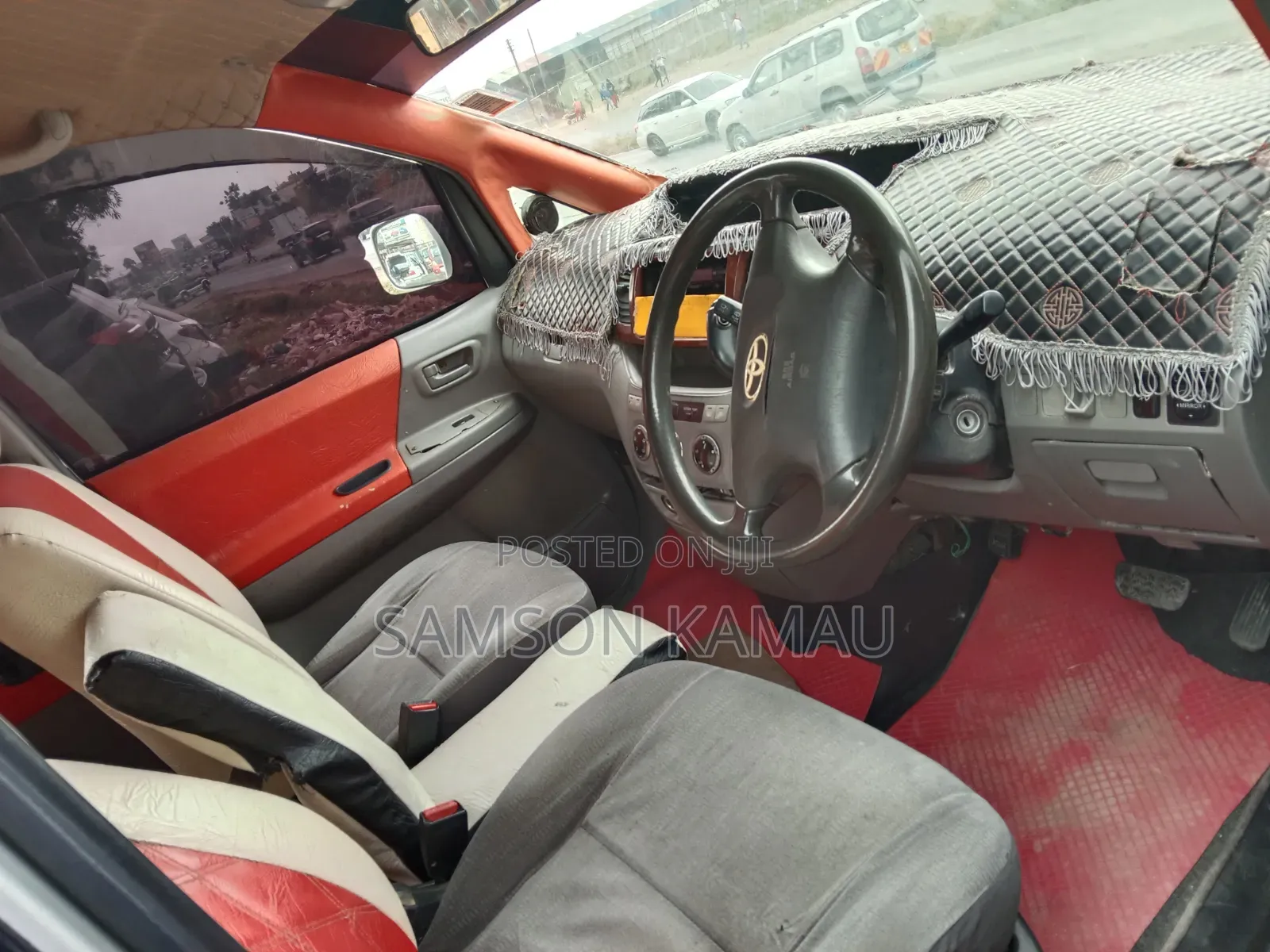 Toyota Noah 2006 Silver