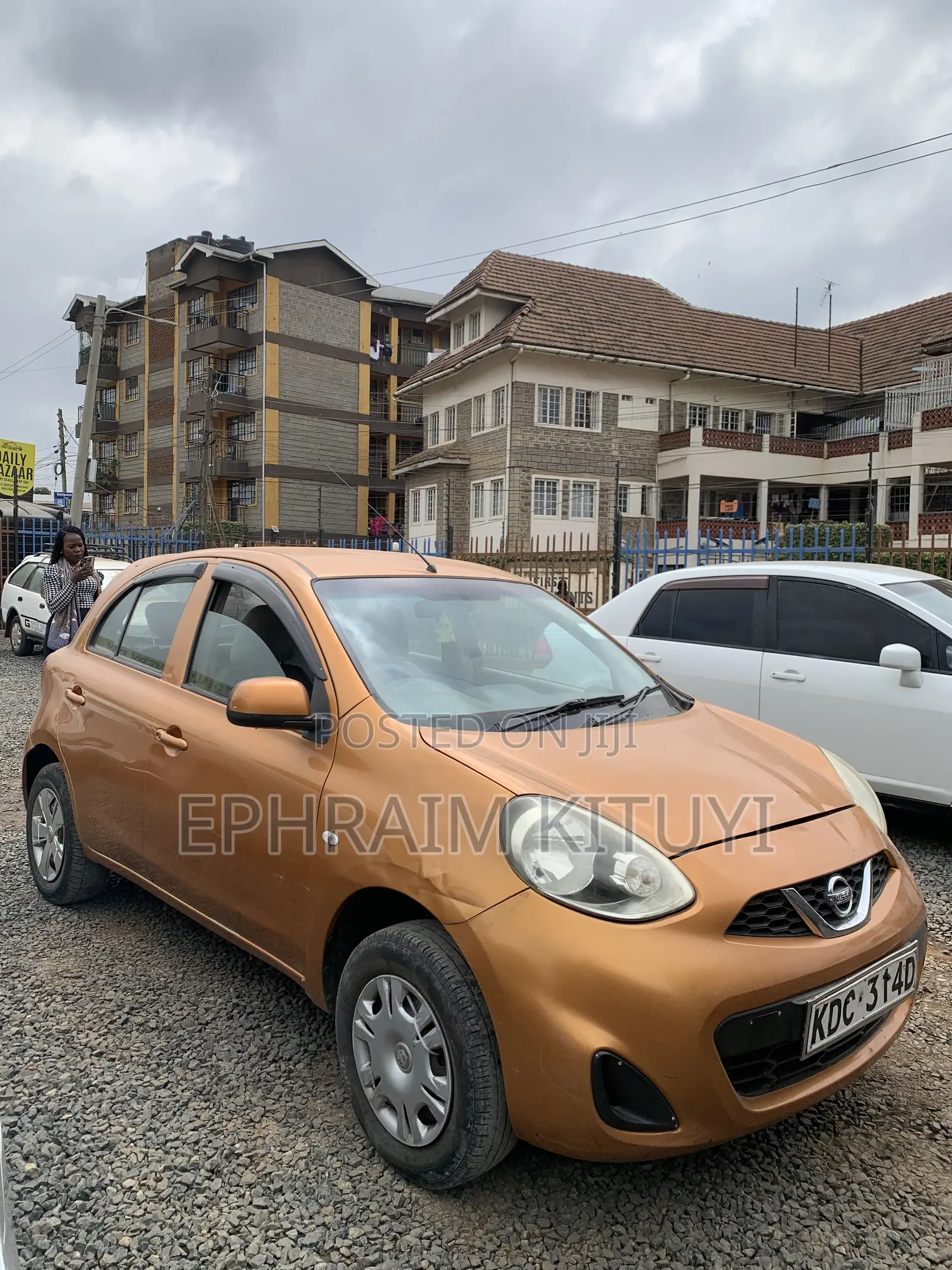Nissan March 2014 Orange