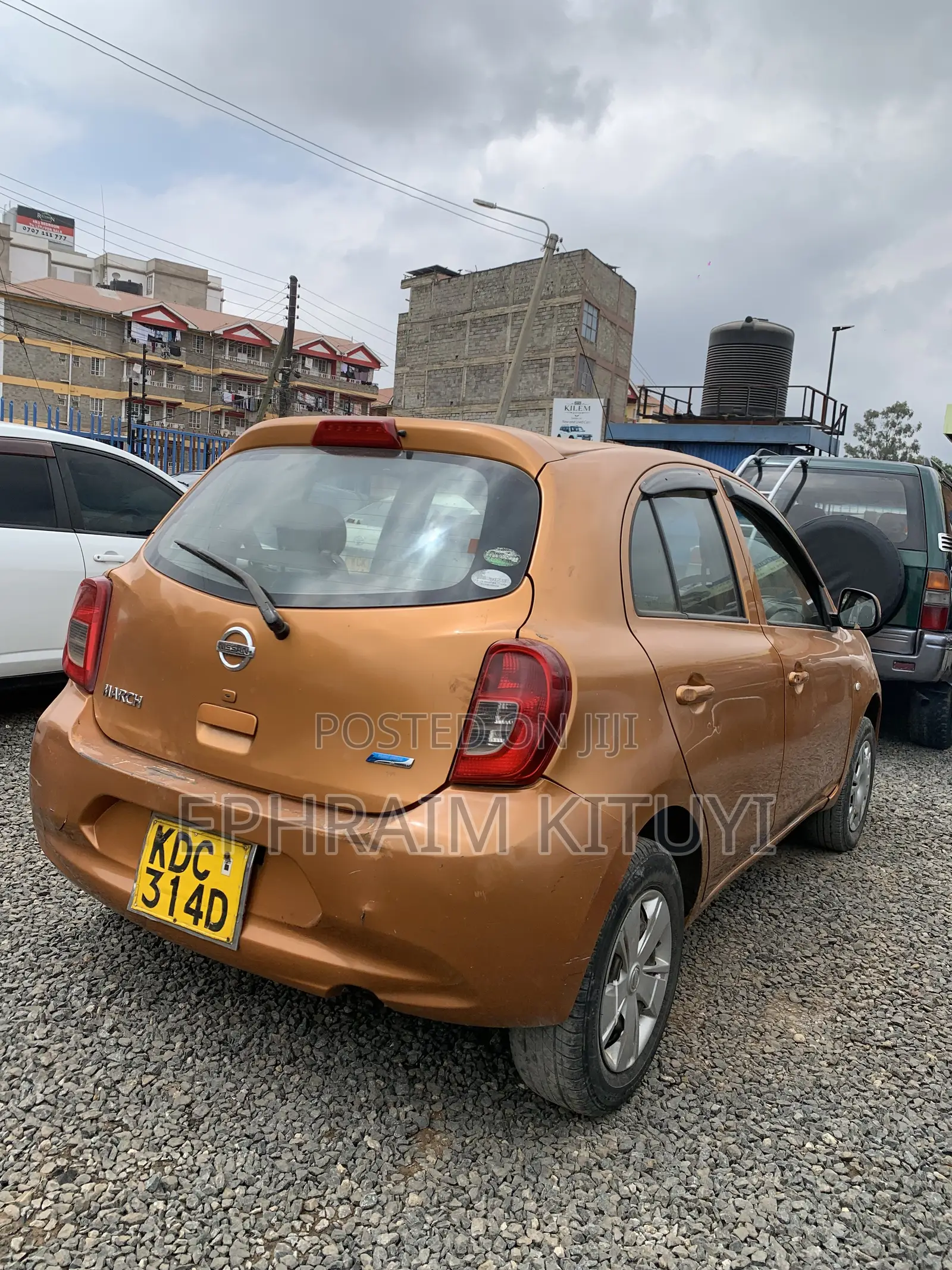 Nissan March 2014 Orange