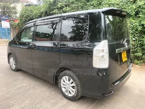 Toyota Voxy 2012 Black
