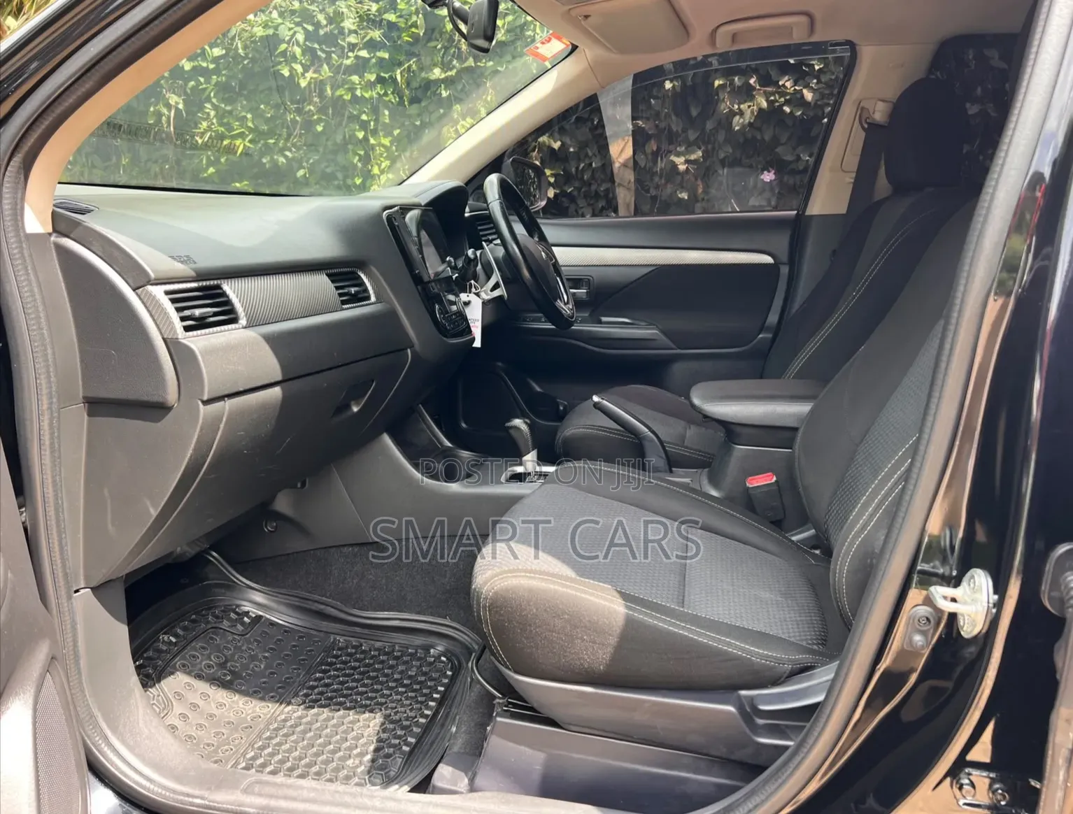 Mitsubishi Outlander 2016 Black