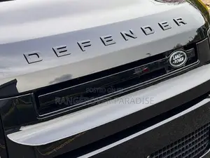 New Land Rover Defender 110 P400 X 2026 Black