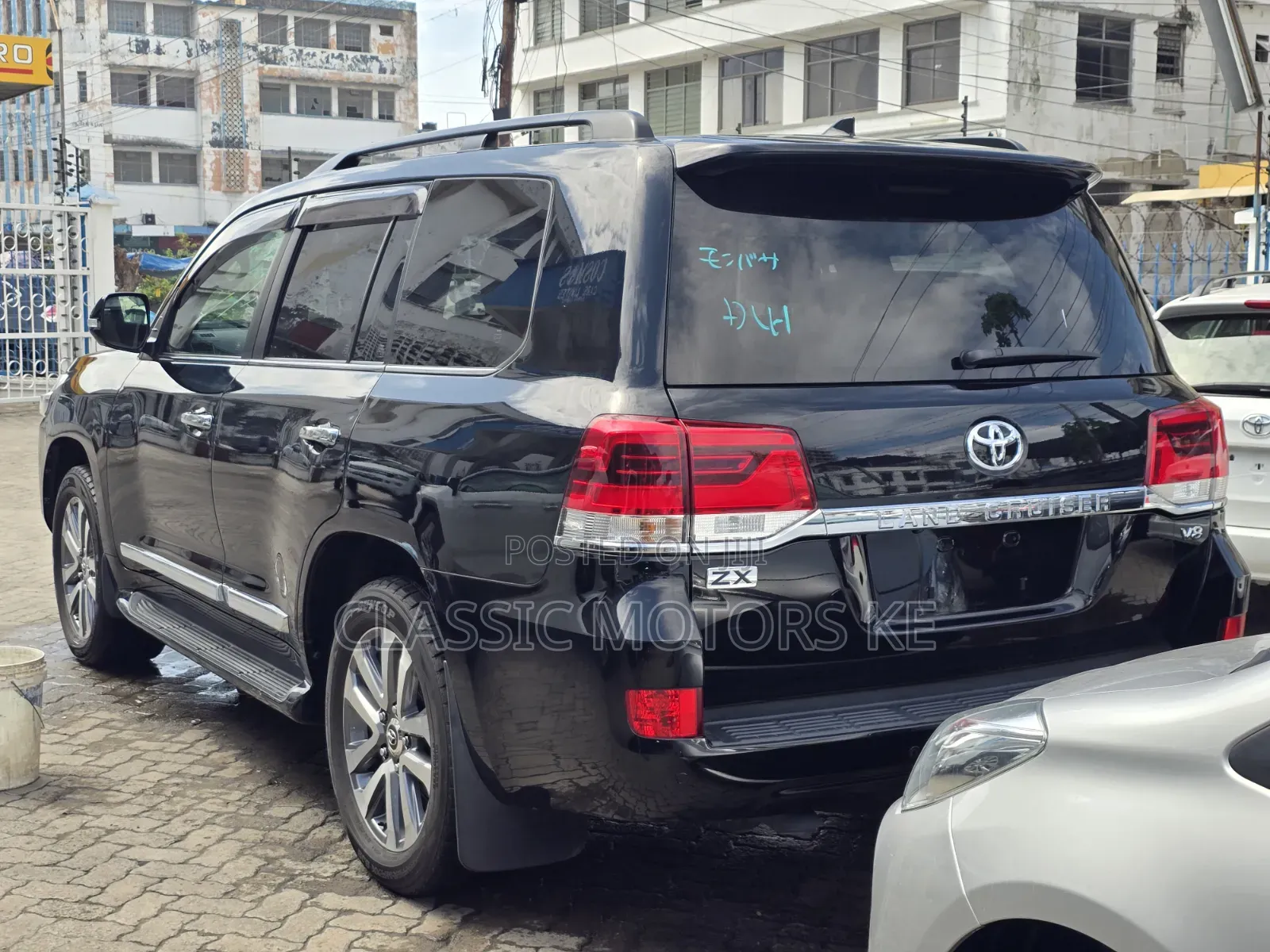 Toyota Land Cruiser 2022 Black