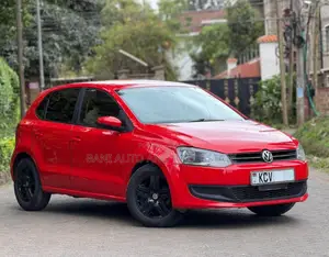 Volkswagen Polo 2012 Red