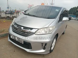 Honda Freed 2015 Silver