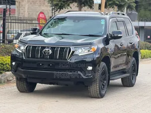Toyota Land Cruiser Prado 2021 Black
