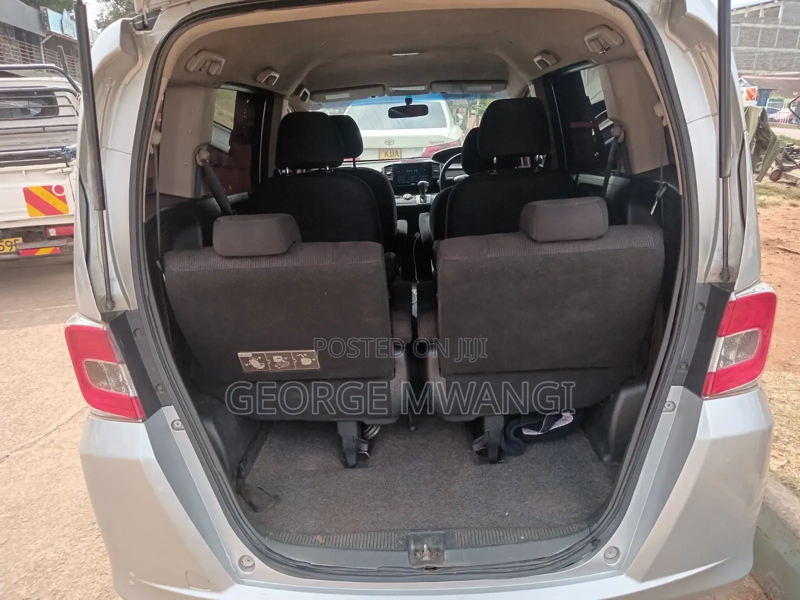 Honda Freed 2015 Silver
