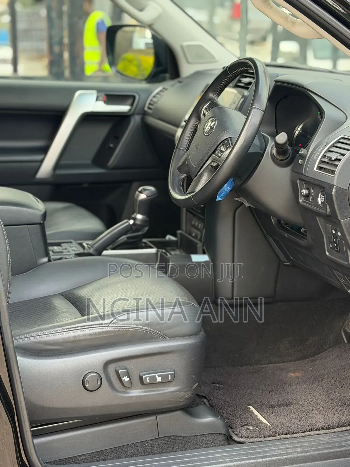Toyota Land Cruiser Prado 2021 Black