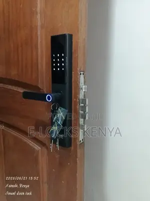 Tuya Wifi Electronic Smart Lock With Doorbell Fingerprint Card Keys