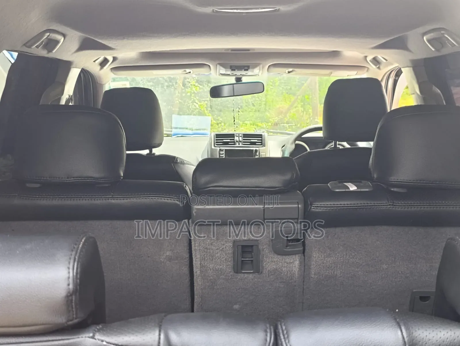 Toyota Land Cruiser Prado 2012 White