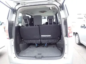 Suzuki Landy 2020 Silver