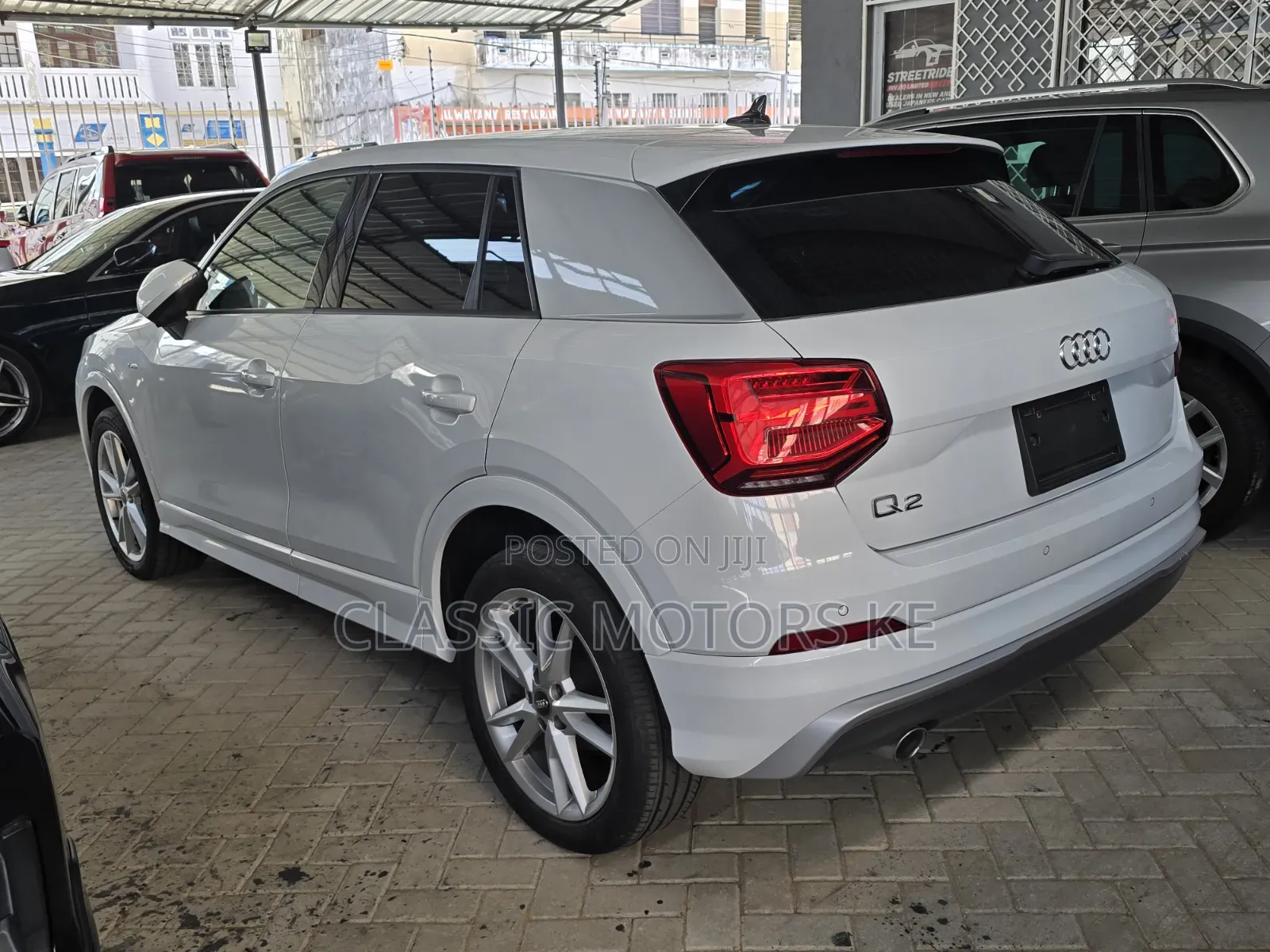 Audi Q2 2019 White