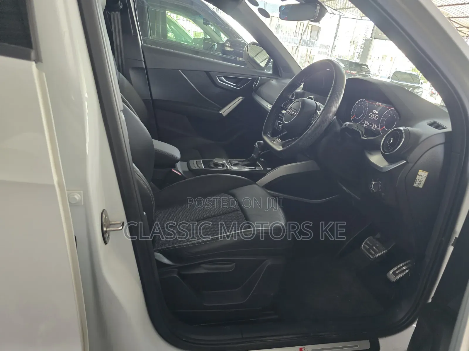 Audi Q2 2019 White