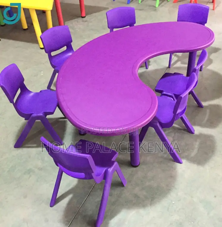 School Table; Colourful Kindergarten Plastic Moon Table
