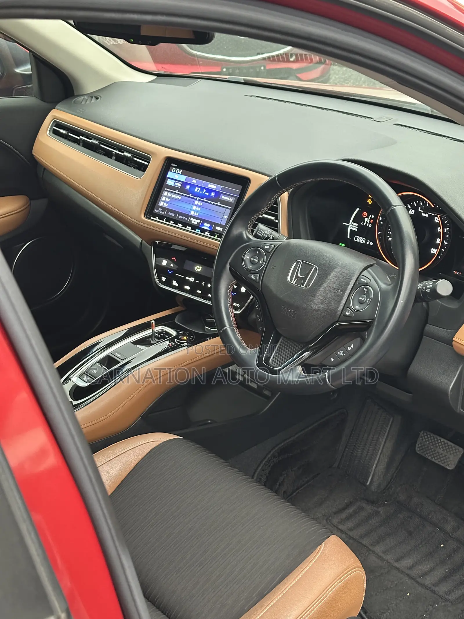 Honda Vezel 2018 Red