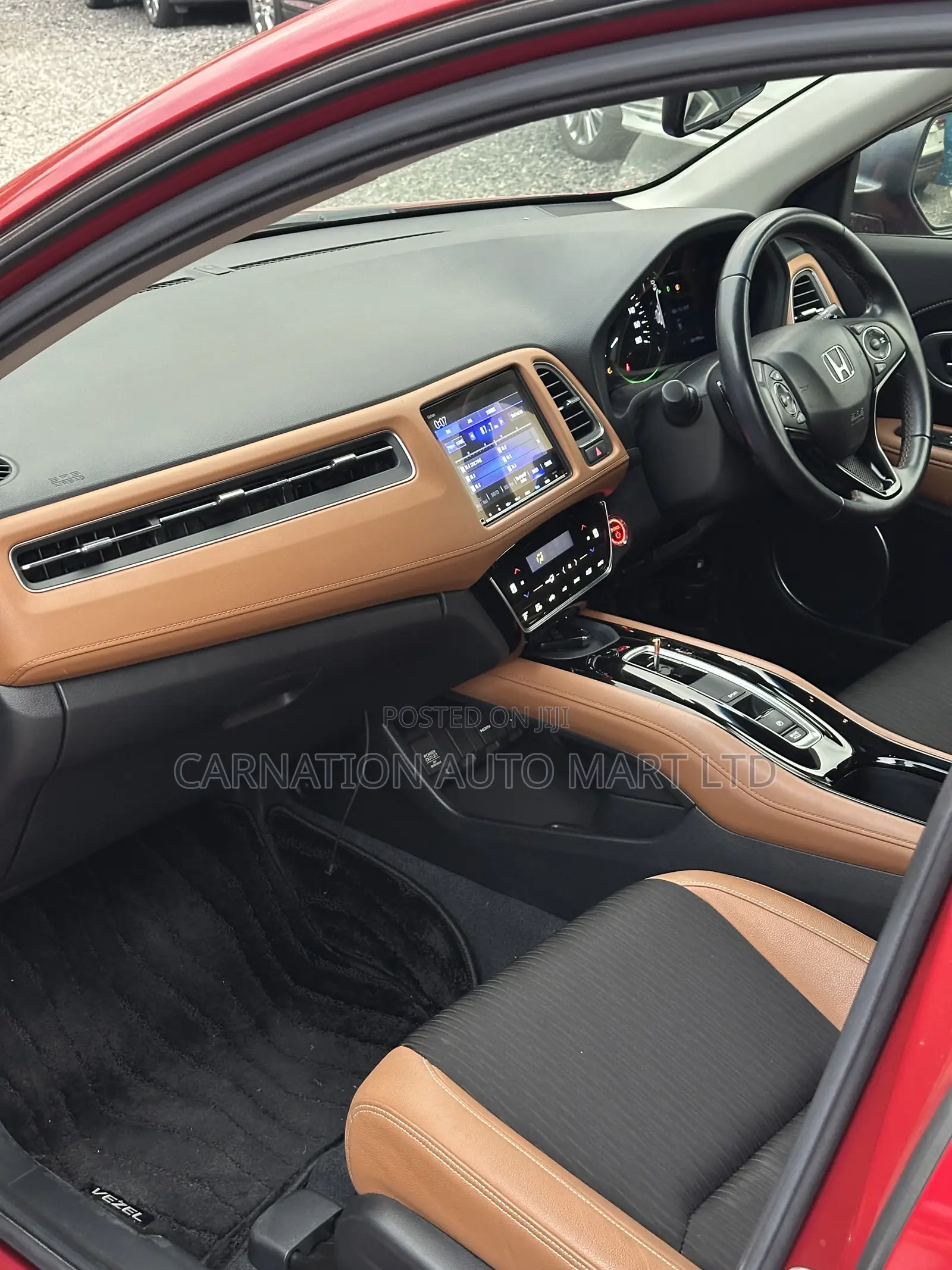 Honda Vezel 2018 Red