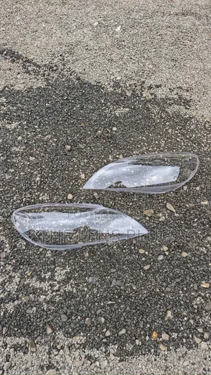 Volvo V40 2012 Headlight Lenses