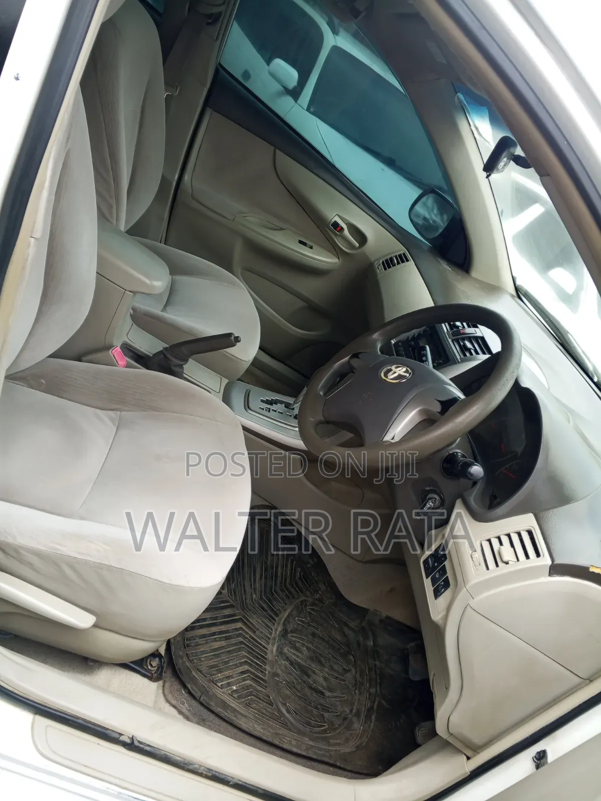 Toyota Axio 2009 White