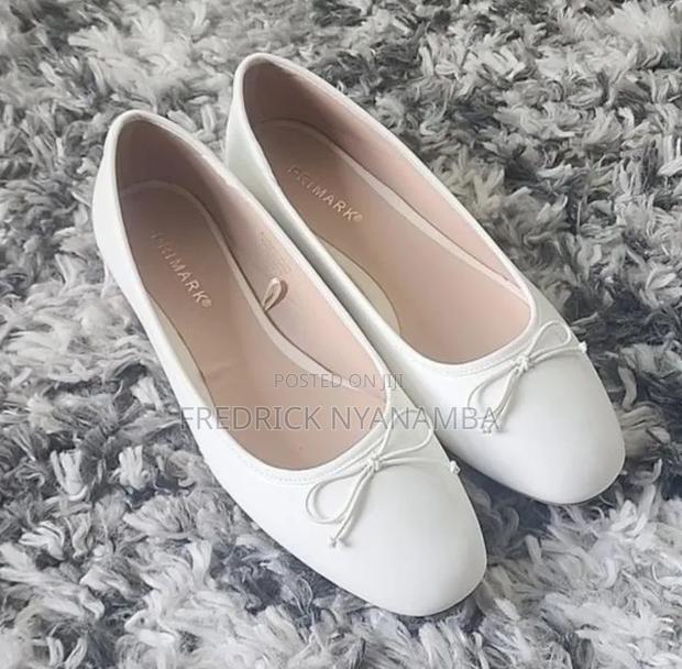 Doll Shoes for Ladies and Flat Shoes
