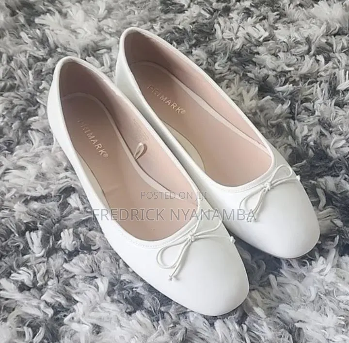 Doll Shoes for Ladies and Flat Shoes