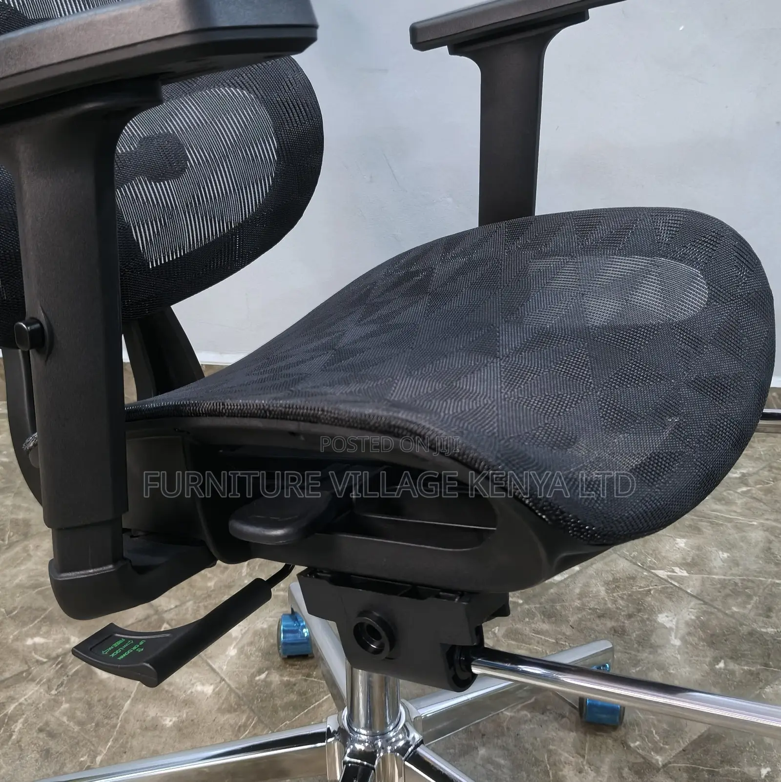 Mesh Orthopedic Office Chair With Footrest