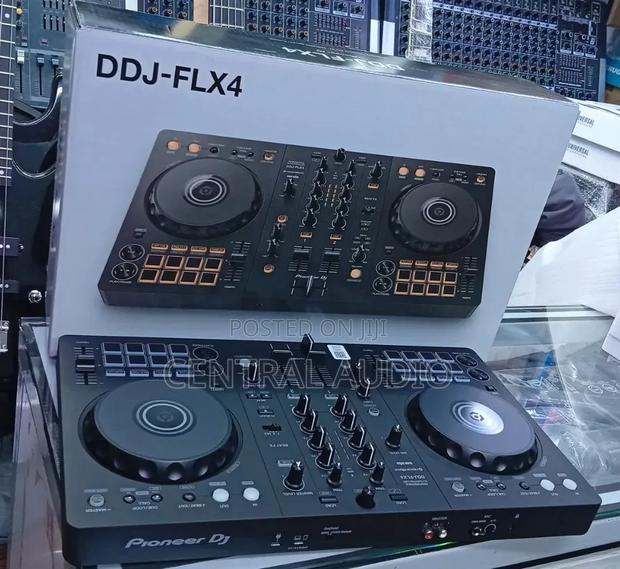 DDJ Flx4 Controller