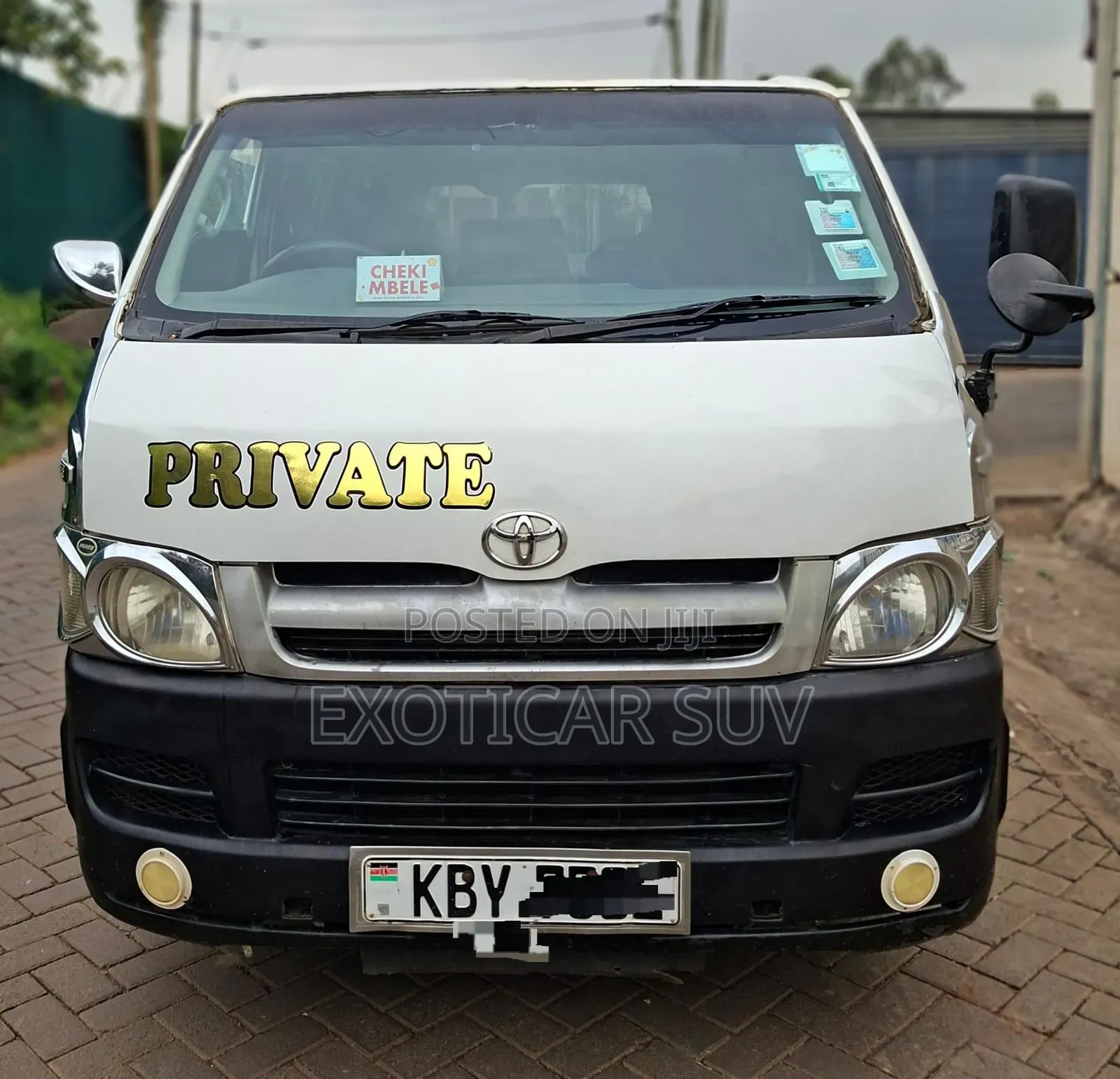 Toyota HiAce 2009 White