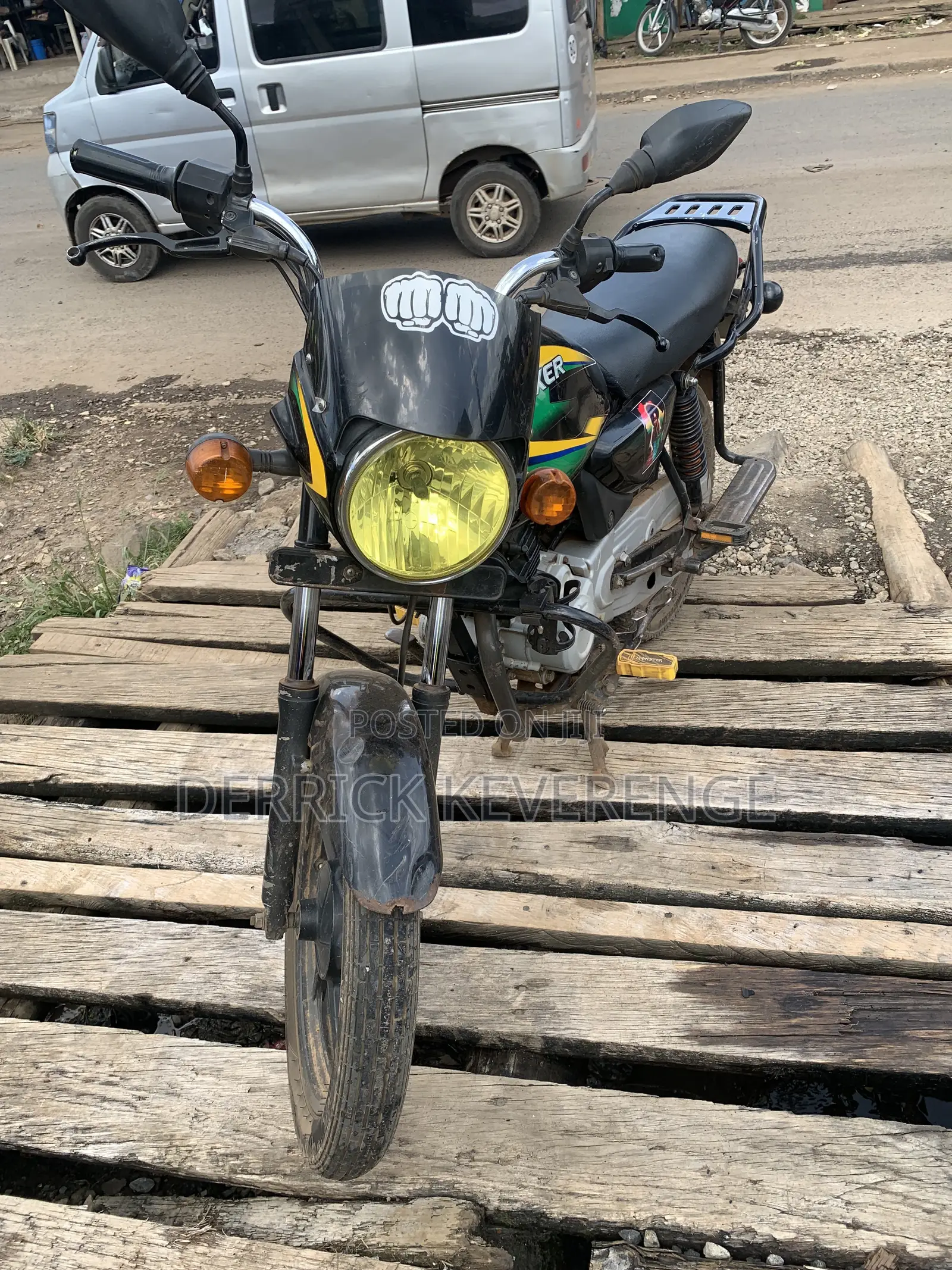 Bajaj Boxer 150 UG 2022 Black