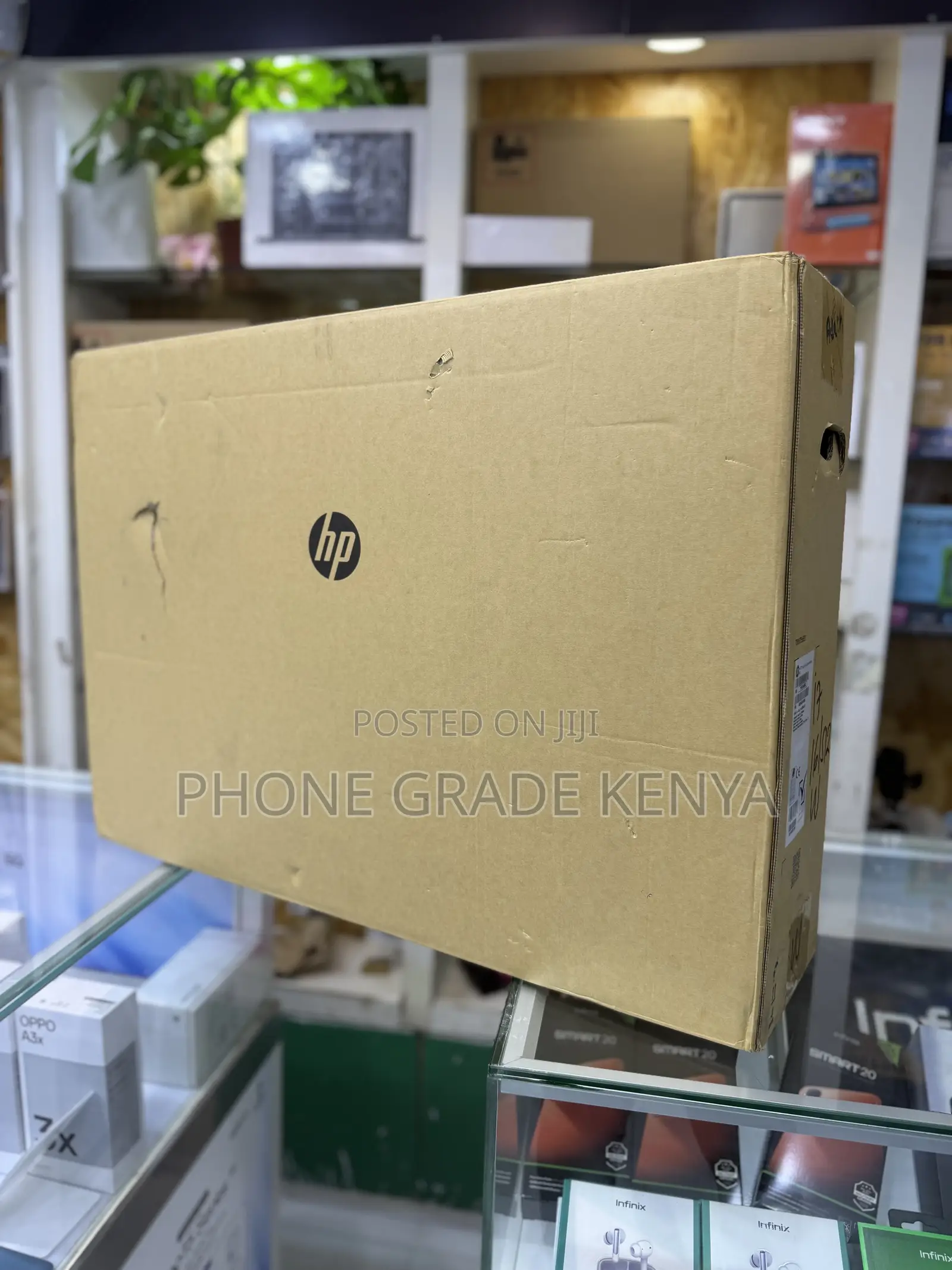 New Desktop Computer HP AiO 27 8GB Intel Core Ultra 7 SSD 512GB