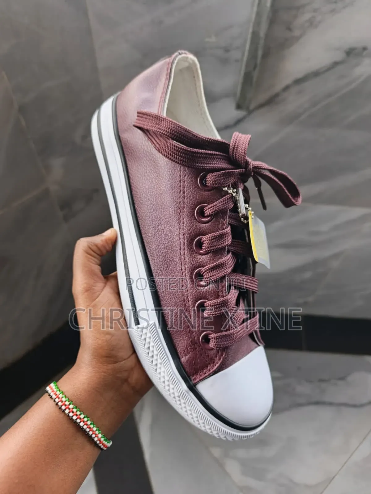 Leather Vonverse