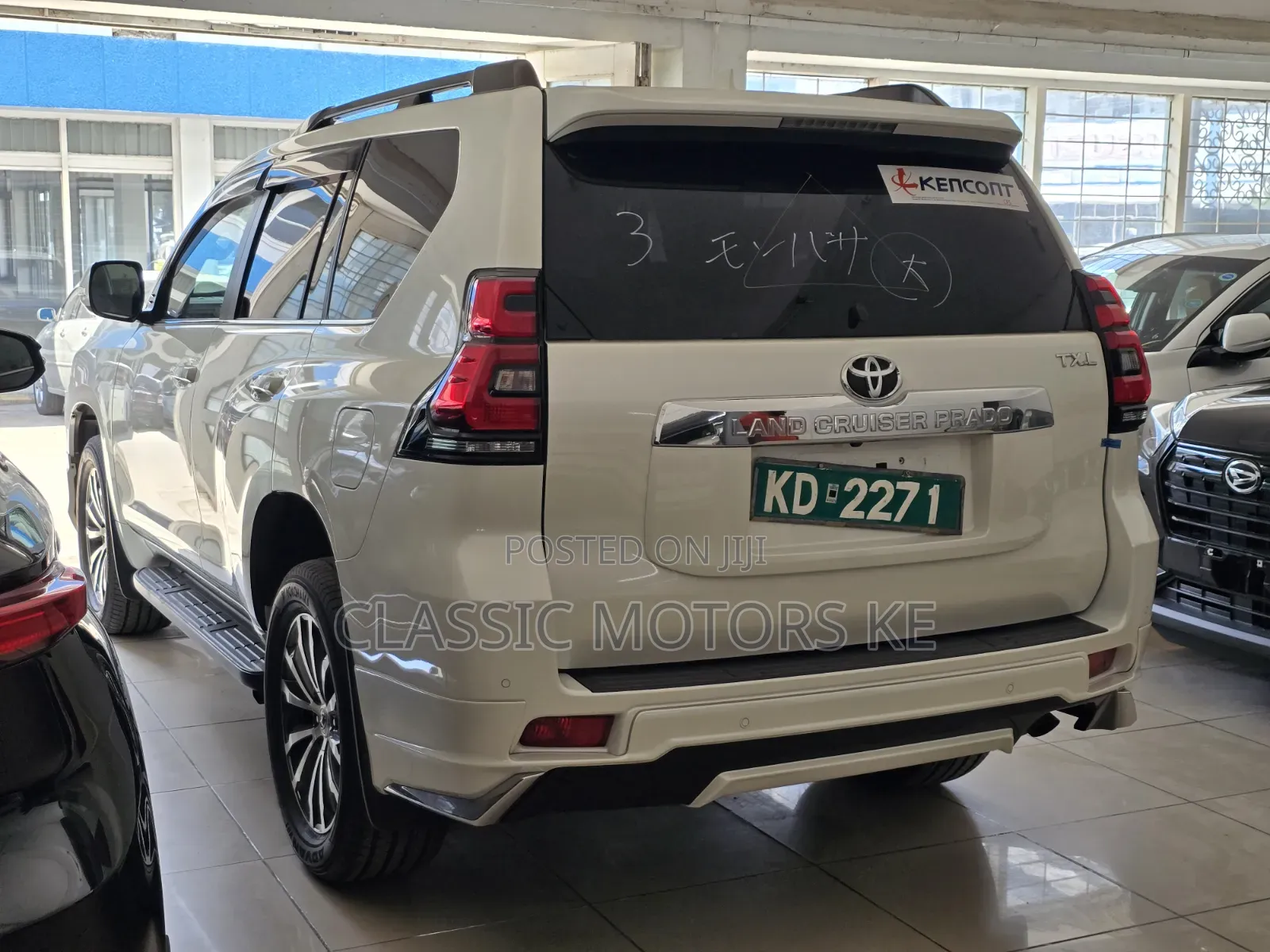 Toyota Land Cruiser Prado 2021 Pearl