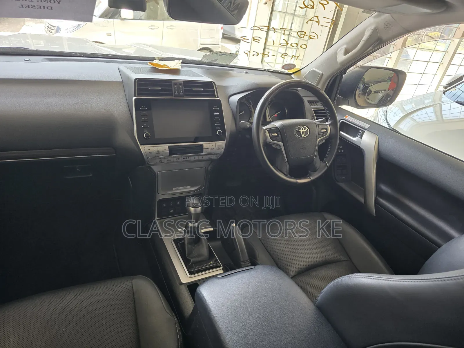 Toyota Land Cruiser Prado 2021 Pearl