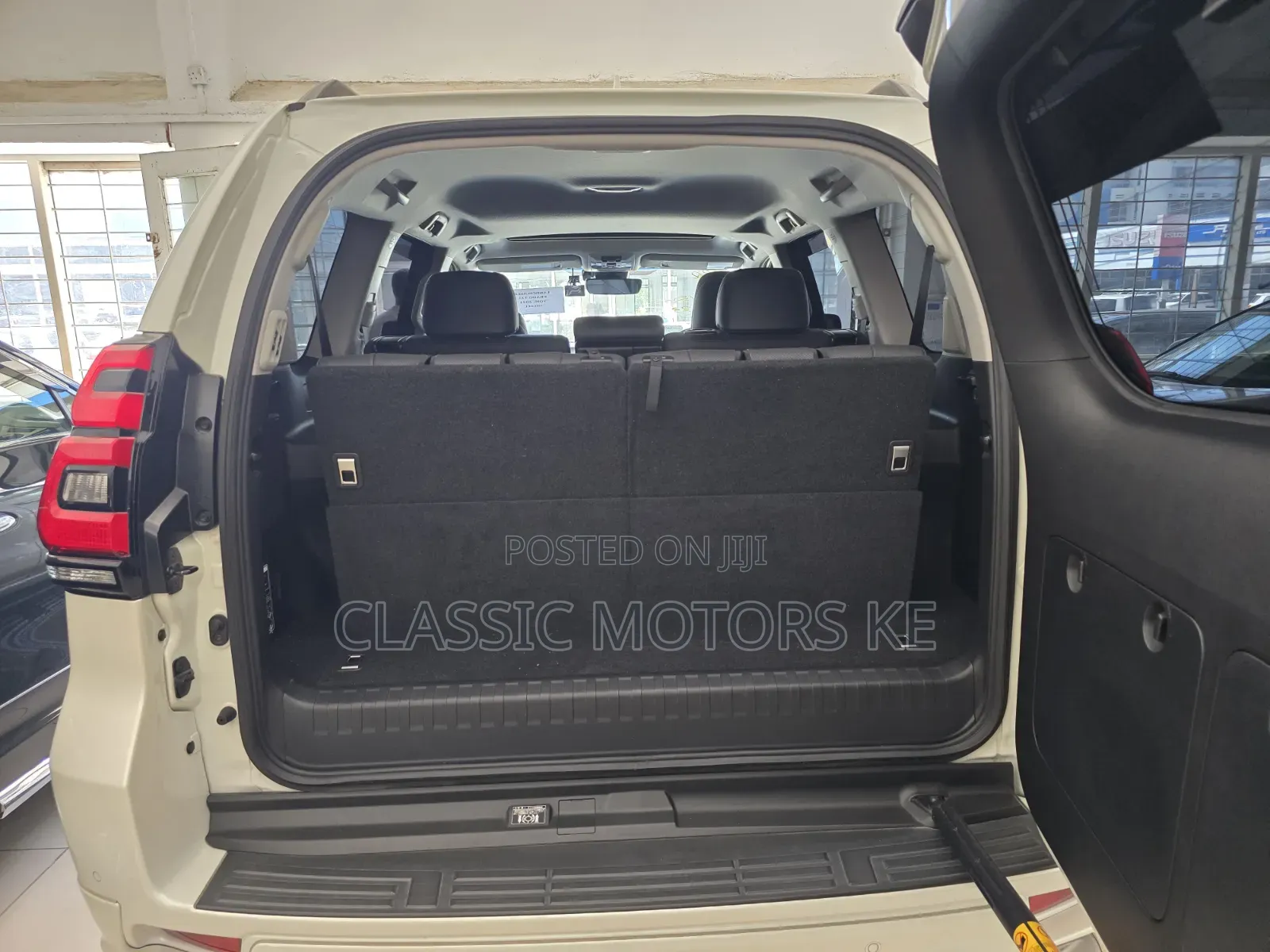 Toyota Land Cruiser Prado 2021 Pearl