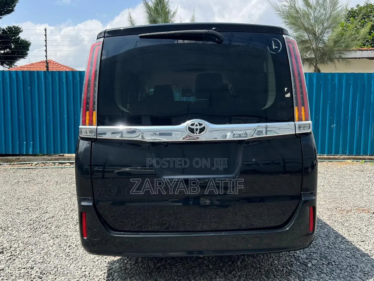 Toyota Noah 2019 Black