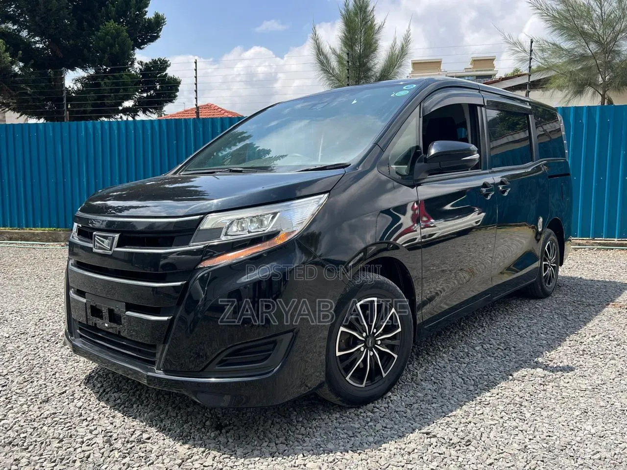 Toyota Noah 2019 Black