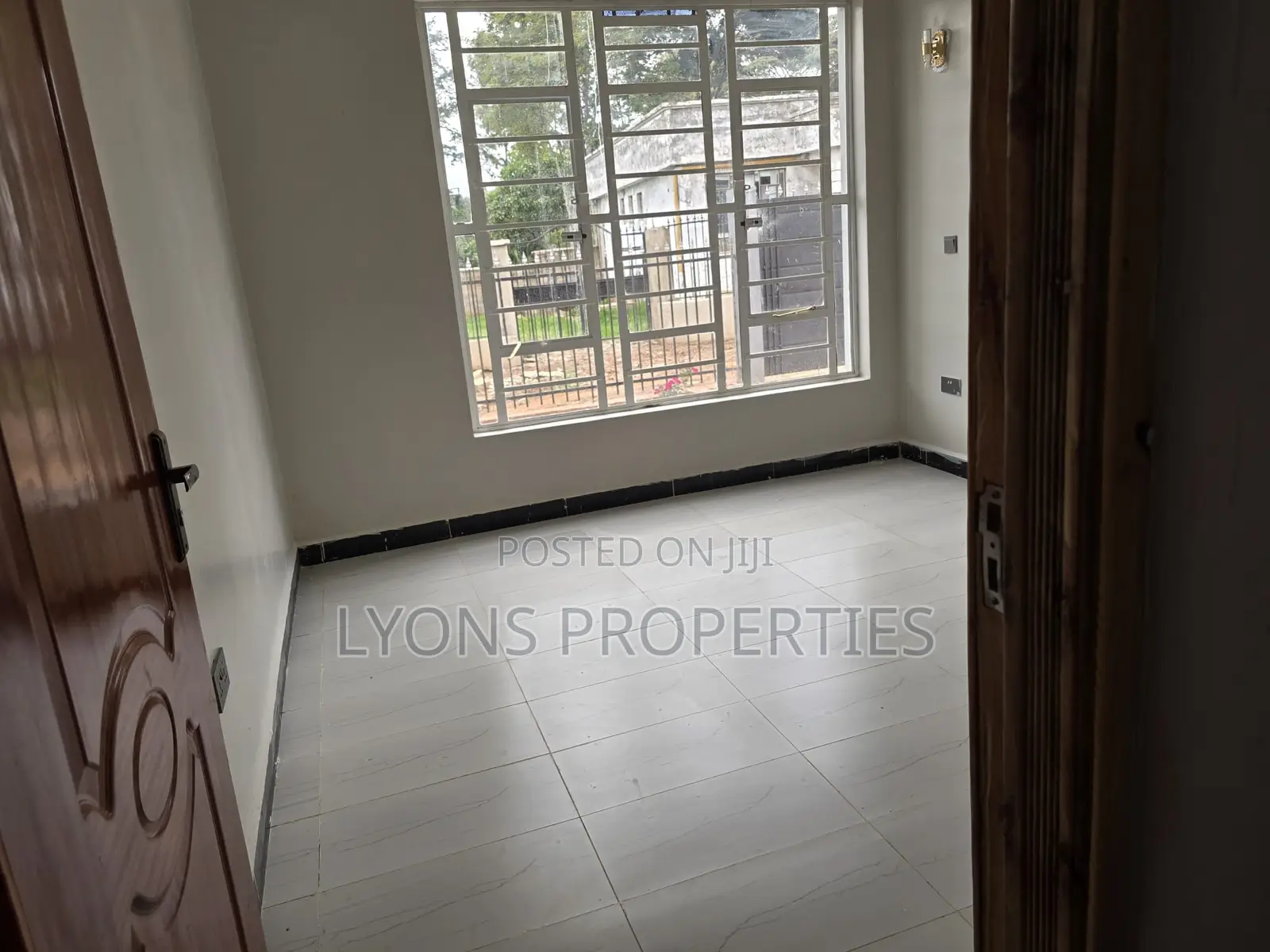 3bdrm Bungalow in Karai for rent