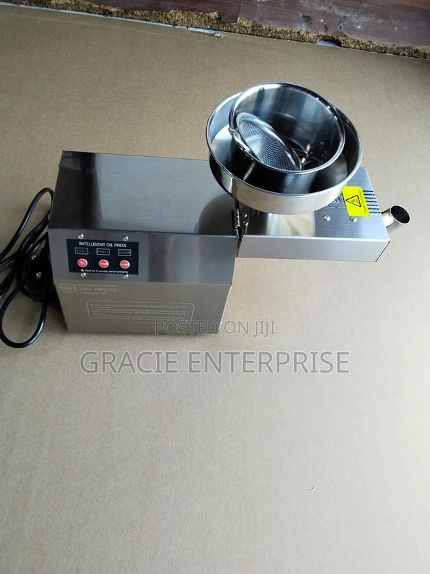 Oil Press Machine/ Electric Oil Press Machine