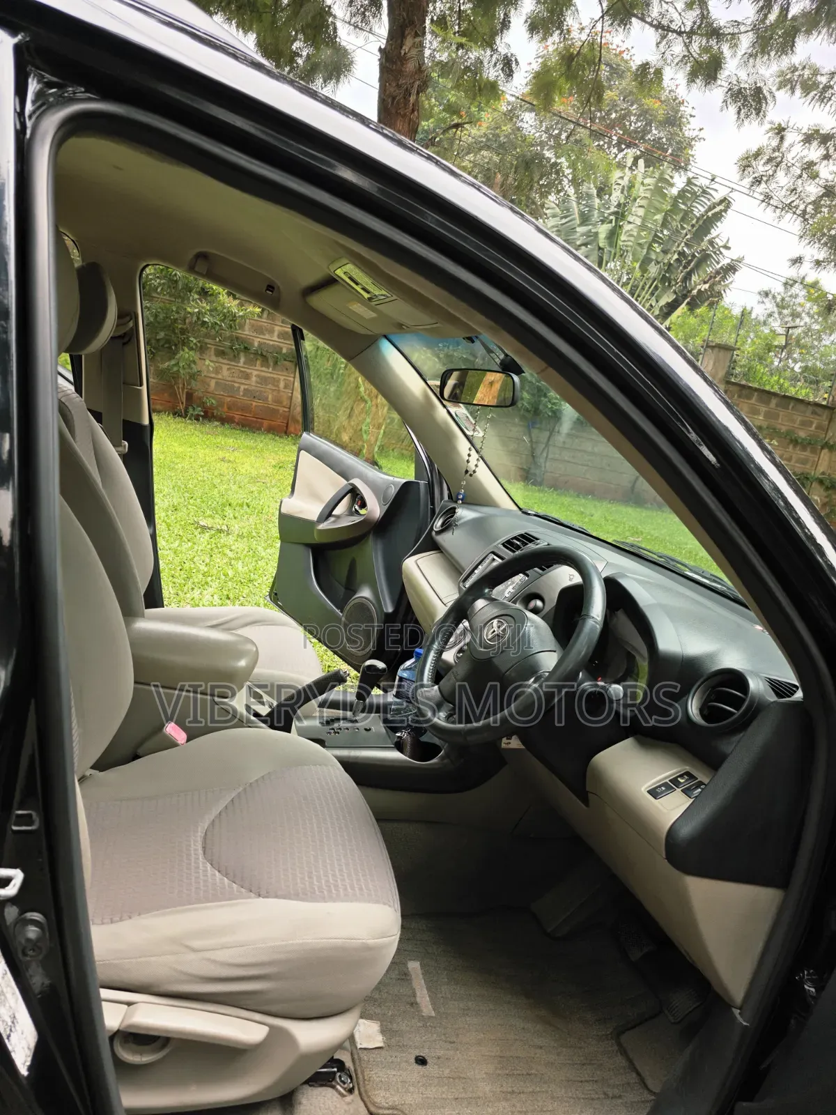 Toyota Vanguard 2008 Black