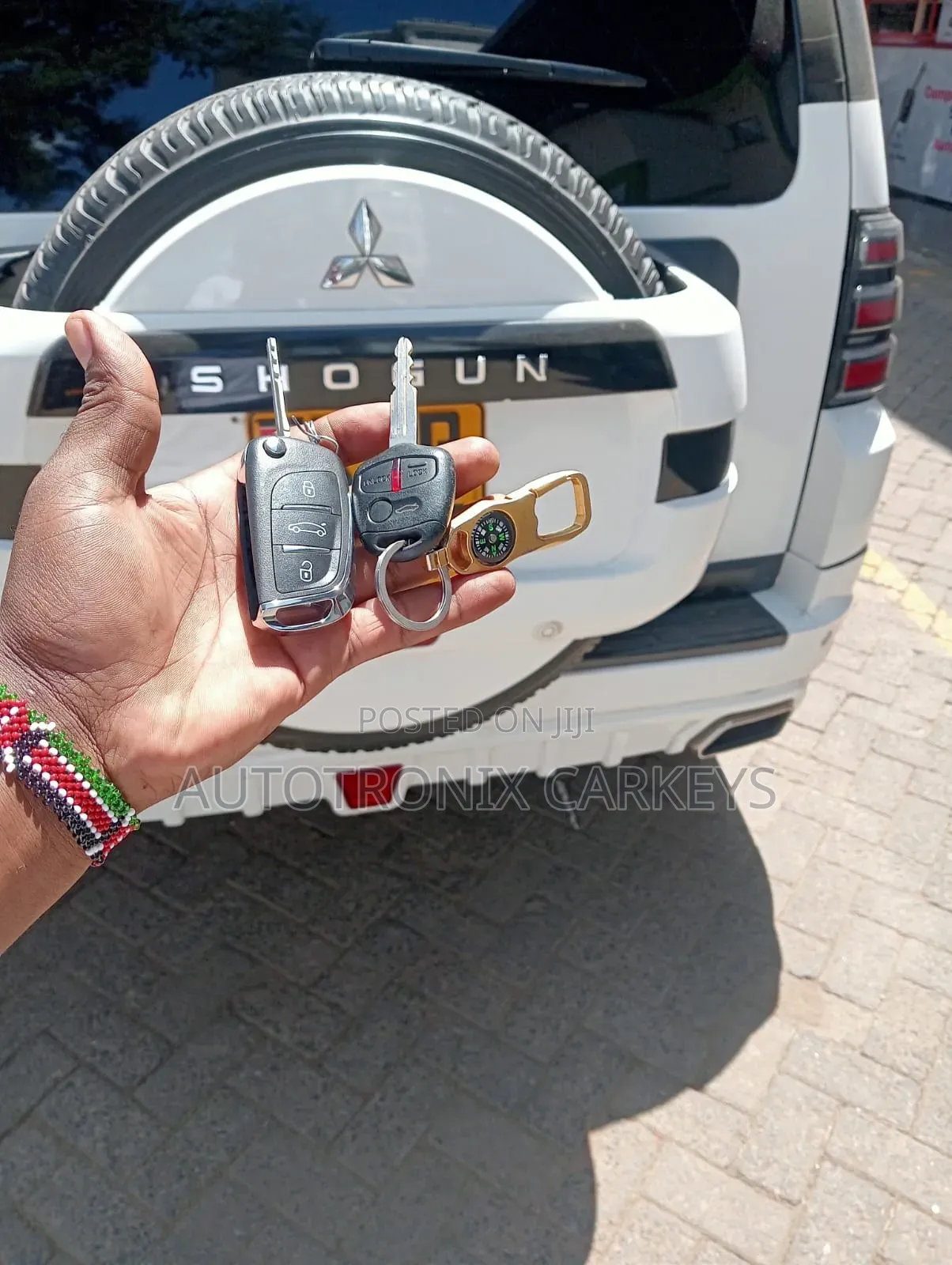 Mitsubishi Keys Cutting and Replacement