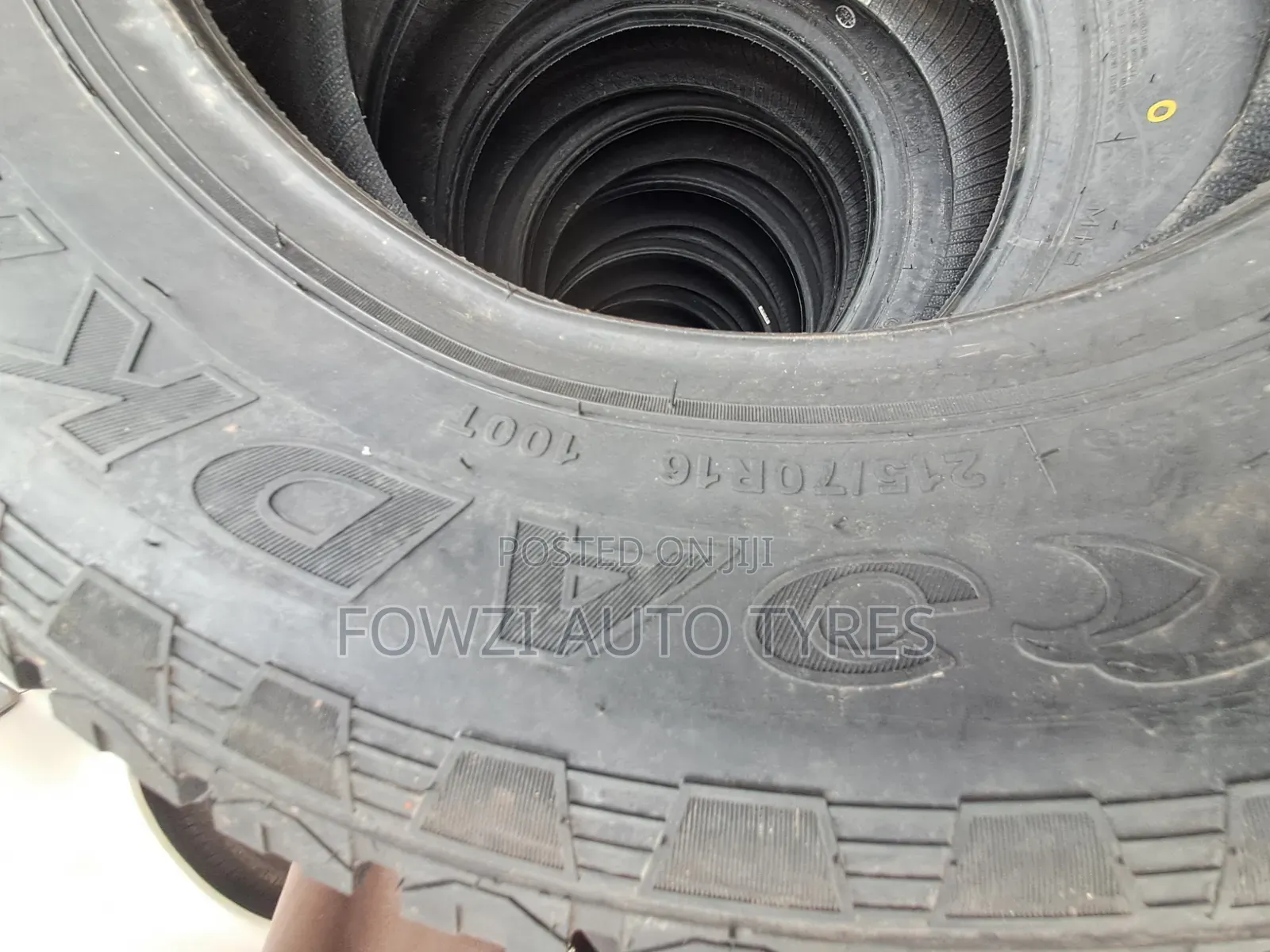 215/70r16 Roadking