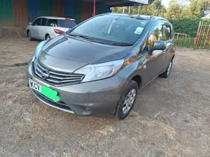 Nissan Note 2013 Silver