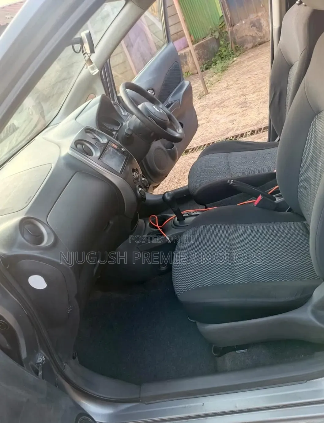 Nissan Note 2013 Silver