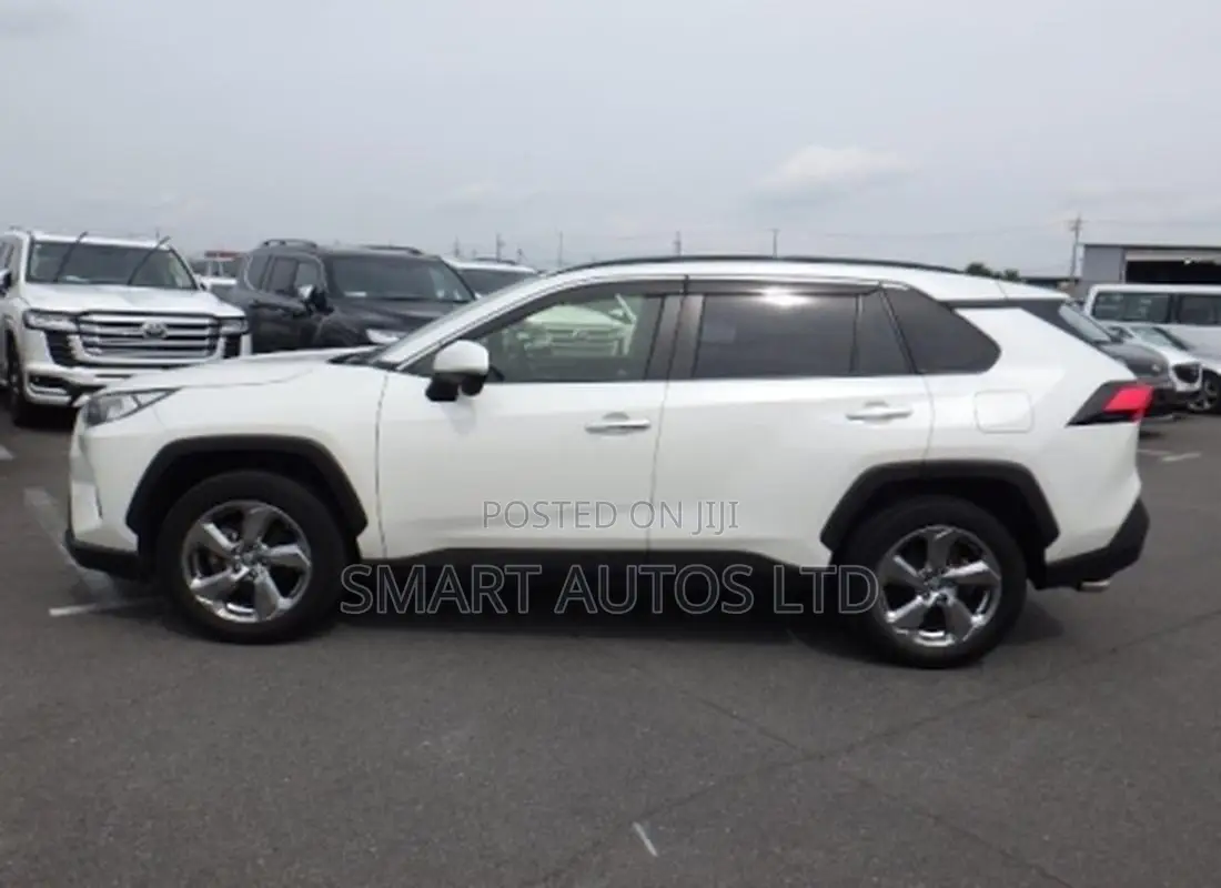 Toyota RAV4 2020 White