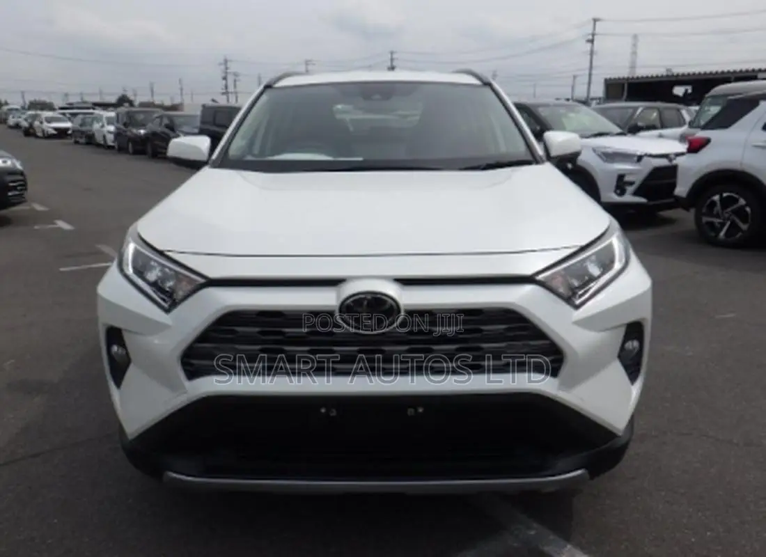 Toyota RAV4 2020 White