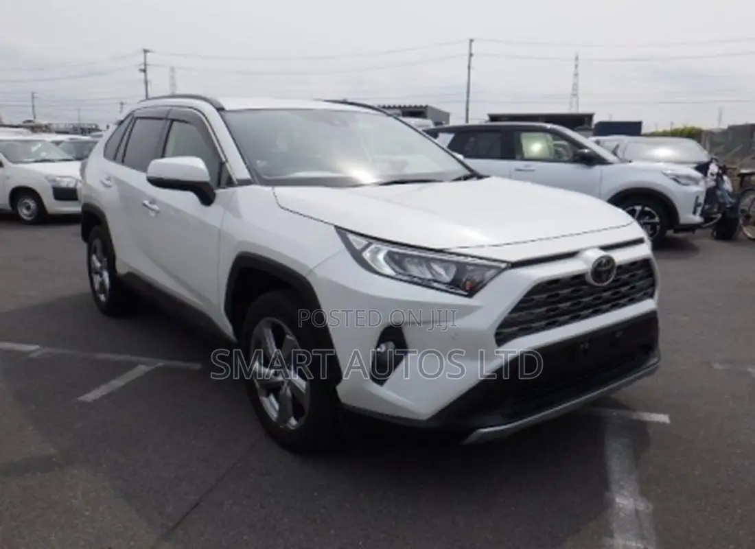 Toyota RAV4 2020 White
