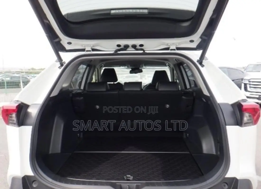 Toyota RAV4 2020 White