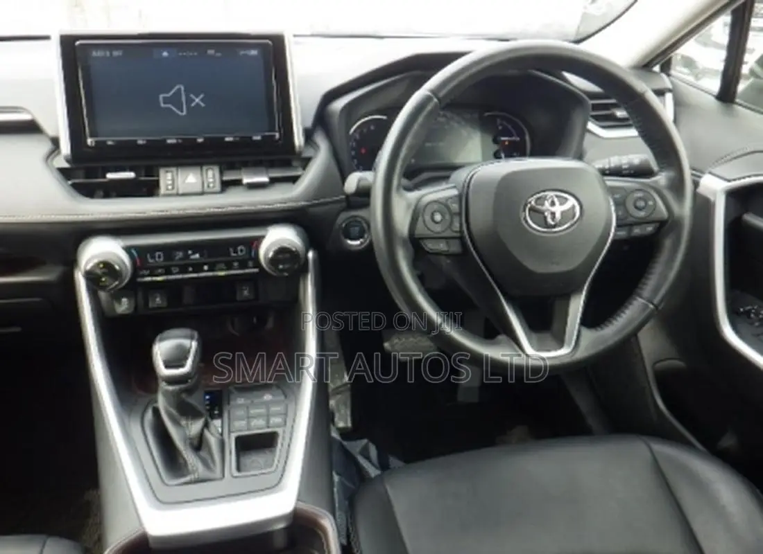 Toyota RAV4 2020 White