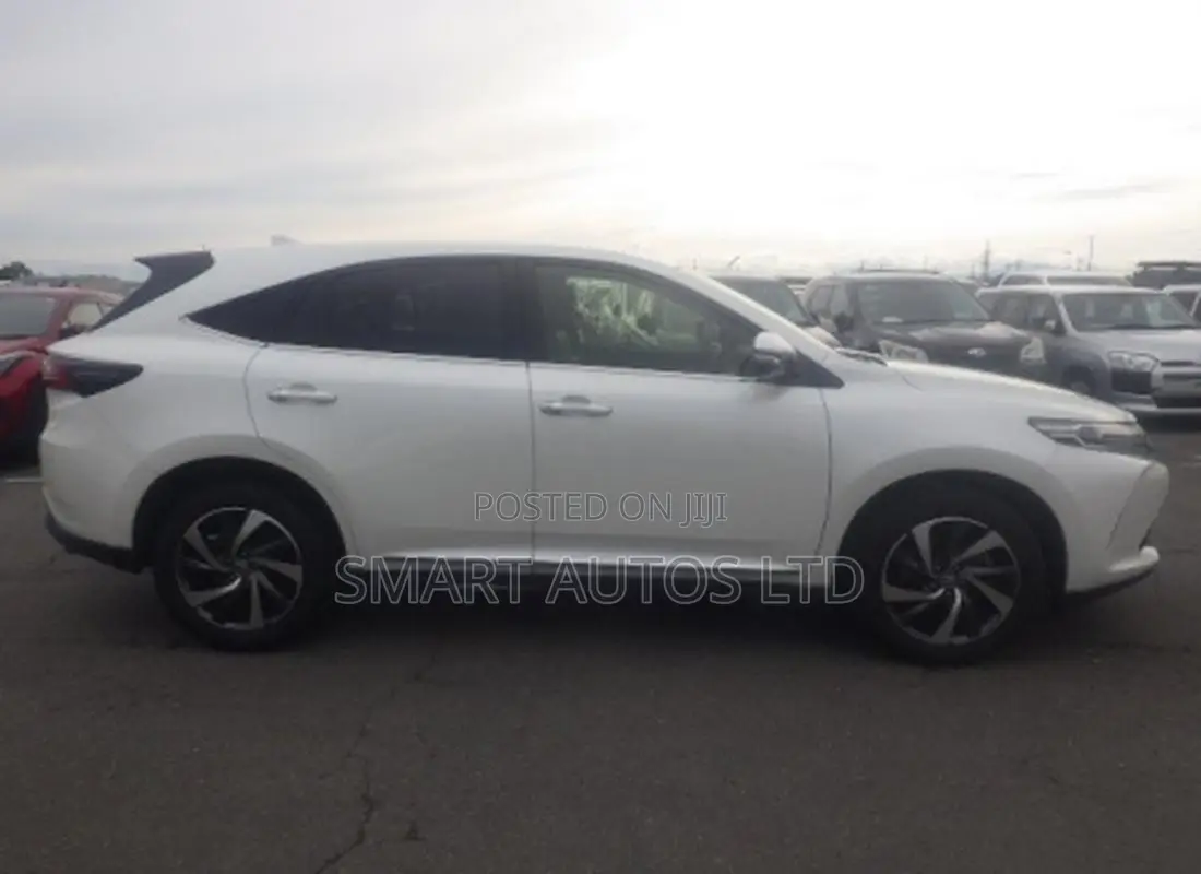 Toyota Harrier 2020 Off white