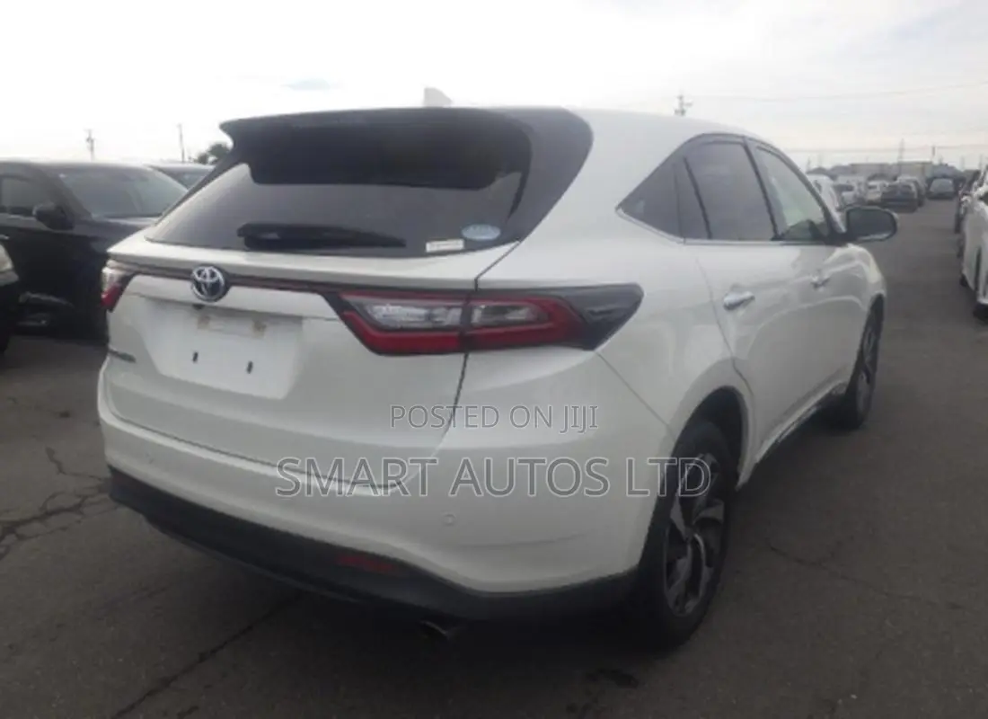 Toyota Harrier 2020 Off white